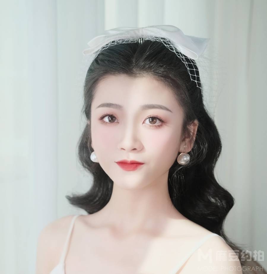 妆容模特