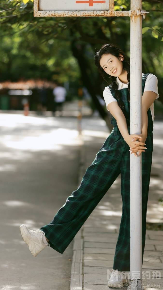 清新模特