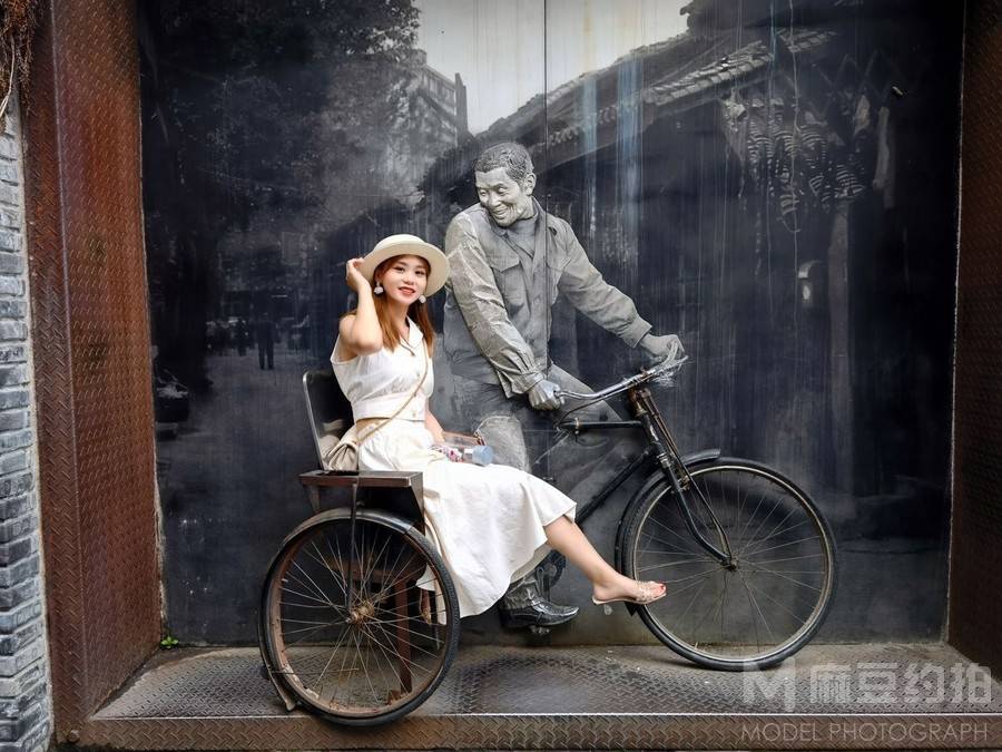 纪实模特