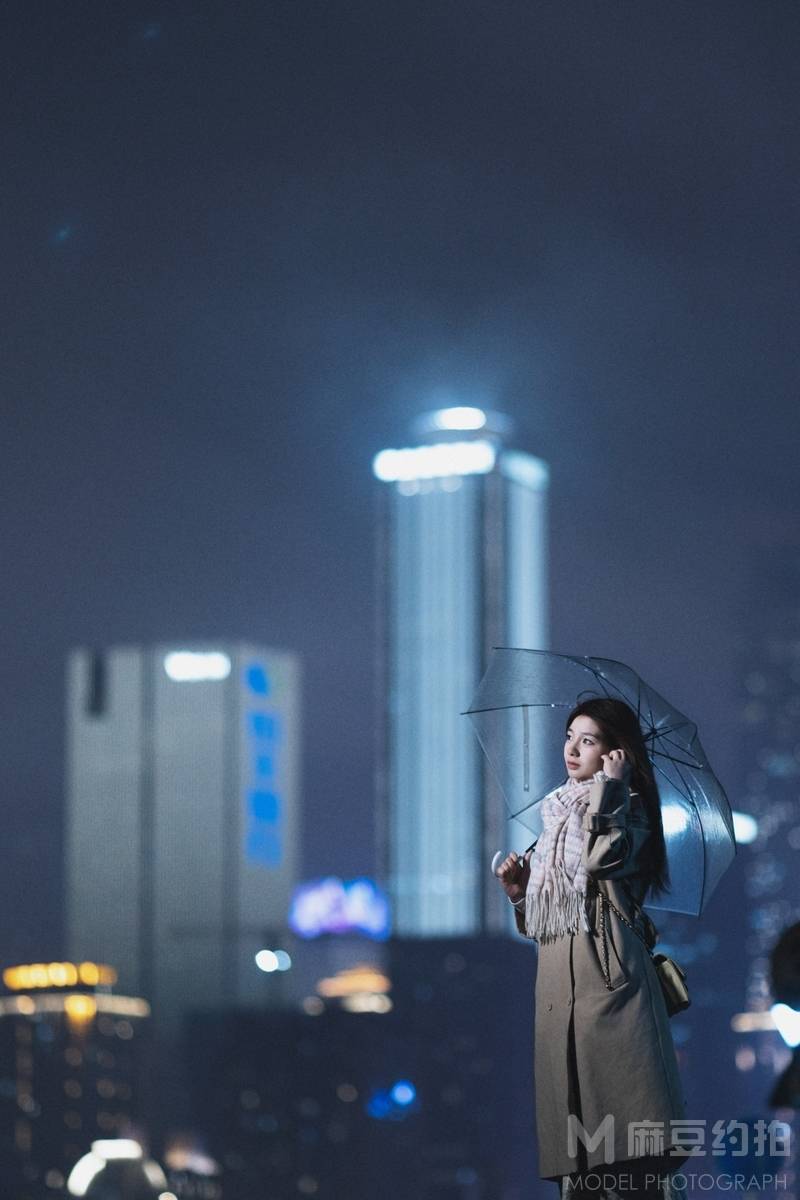 夜景模特