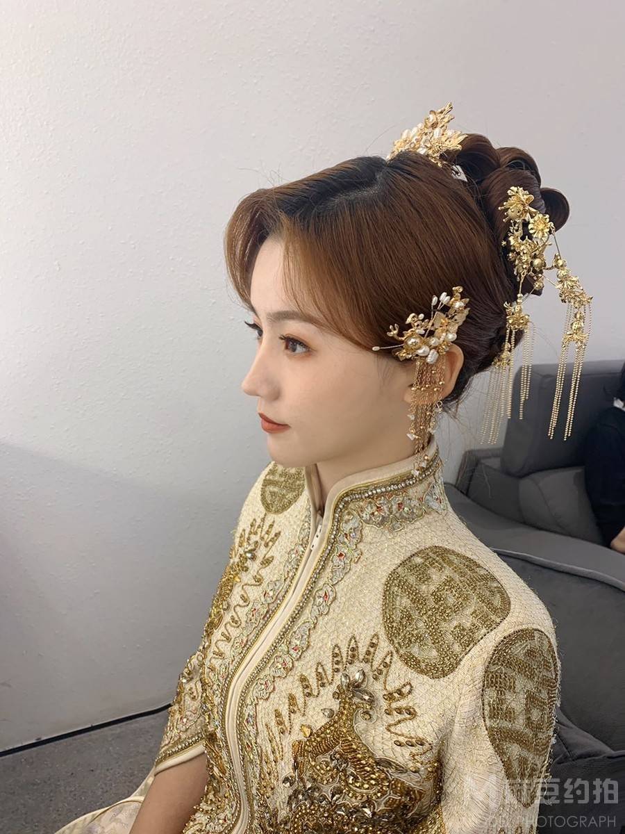 妆容模特