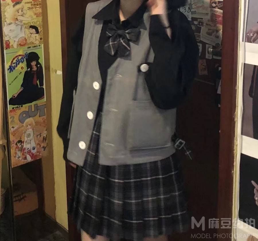 校园模特