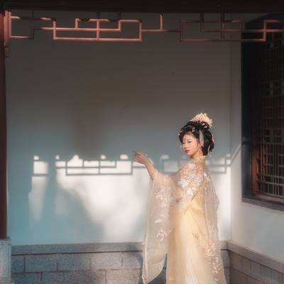 汉服模特