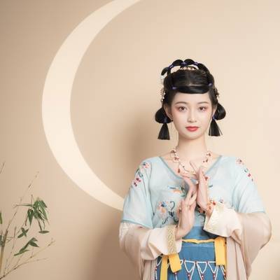 汉服模特