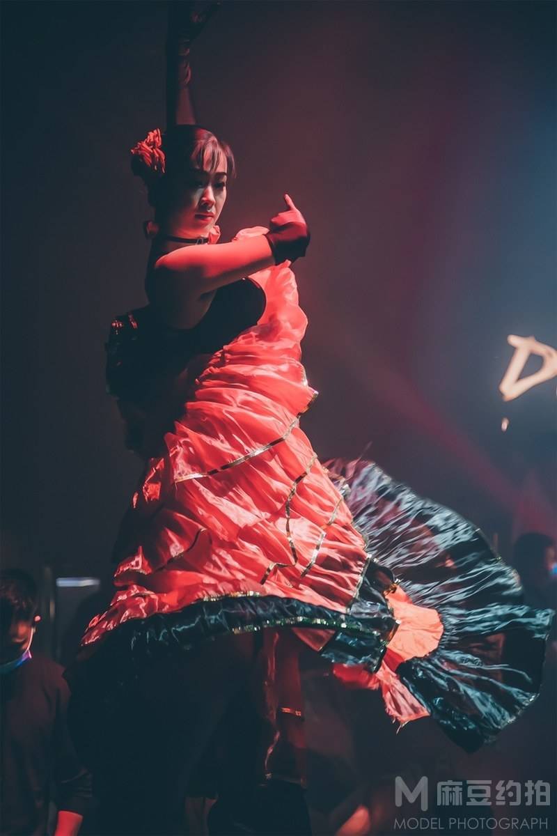 纪实模特