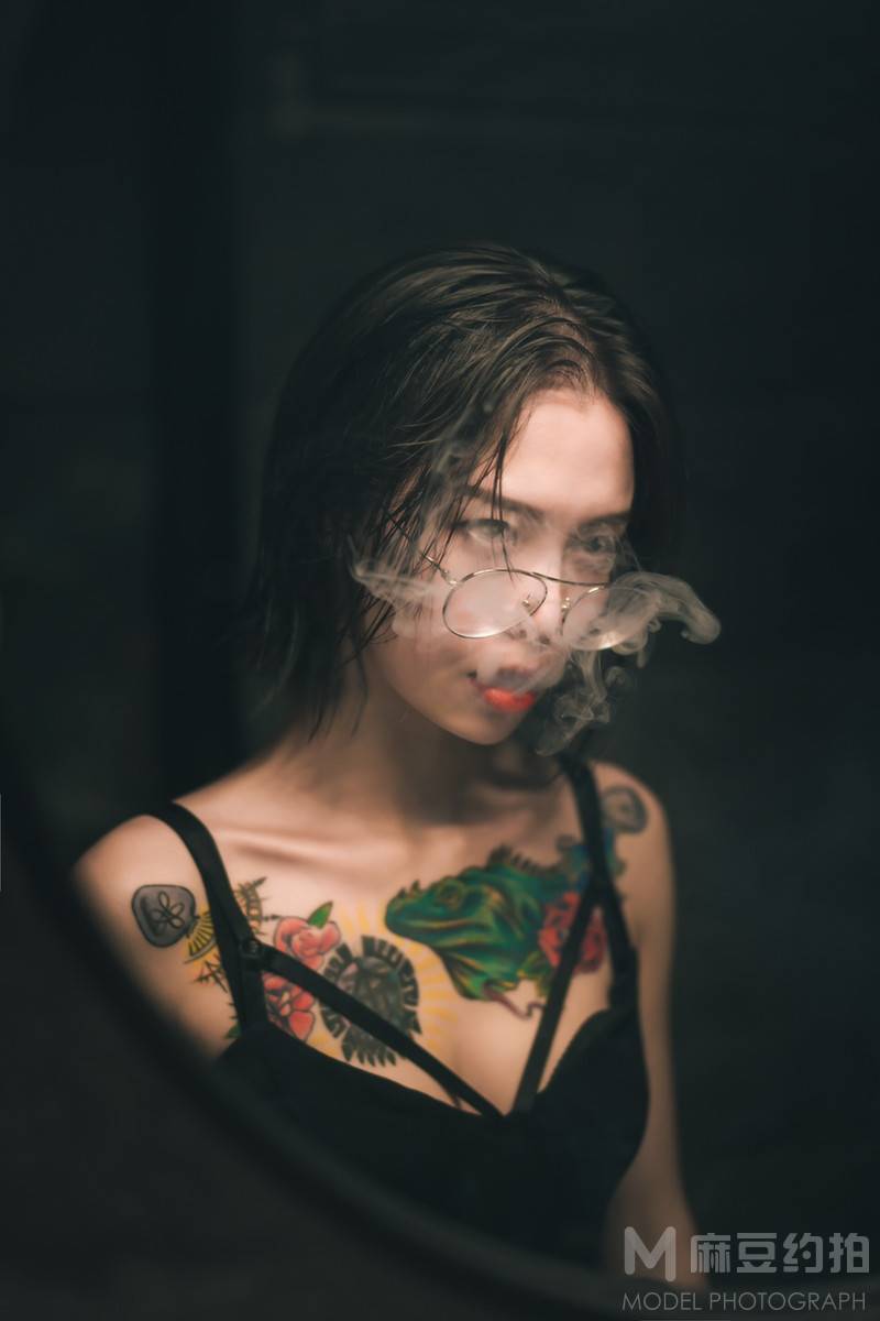 暗黑模特
