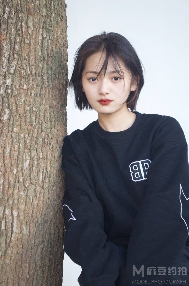 清新模特