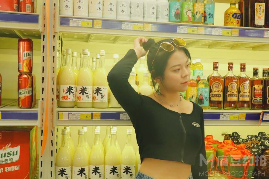 纪实模特