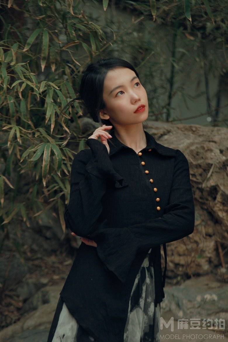 清新模特