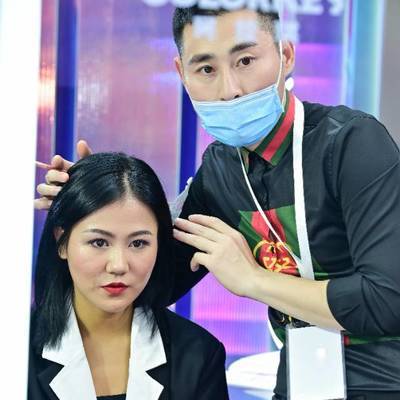 妆容模特