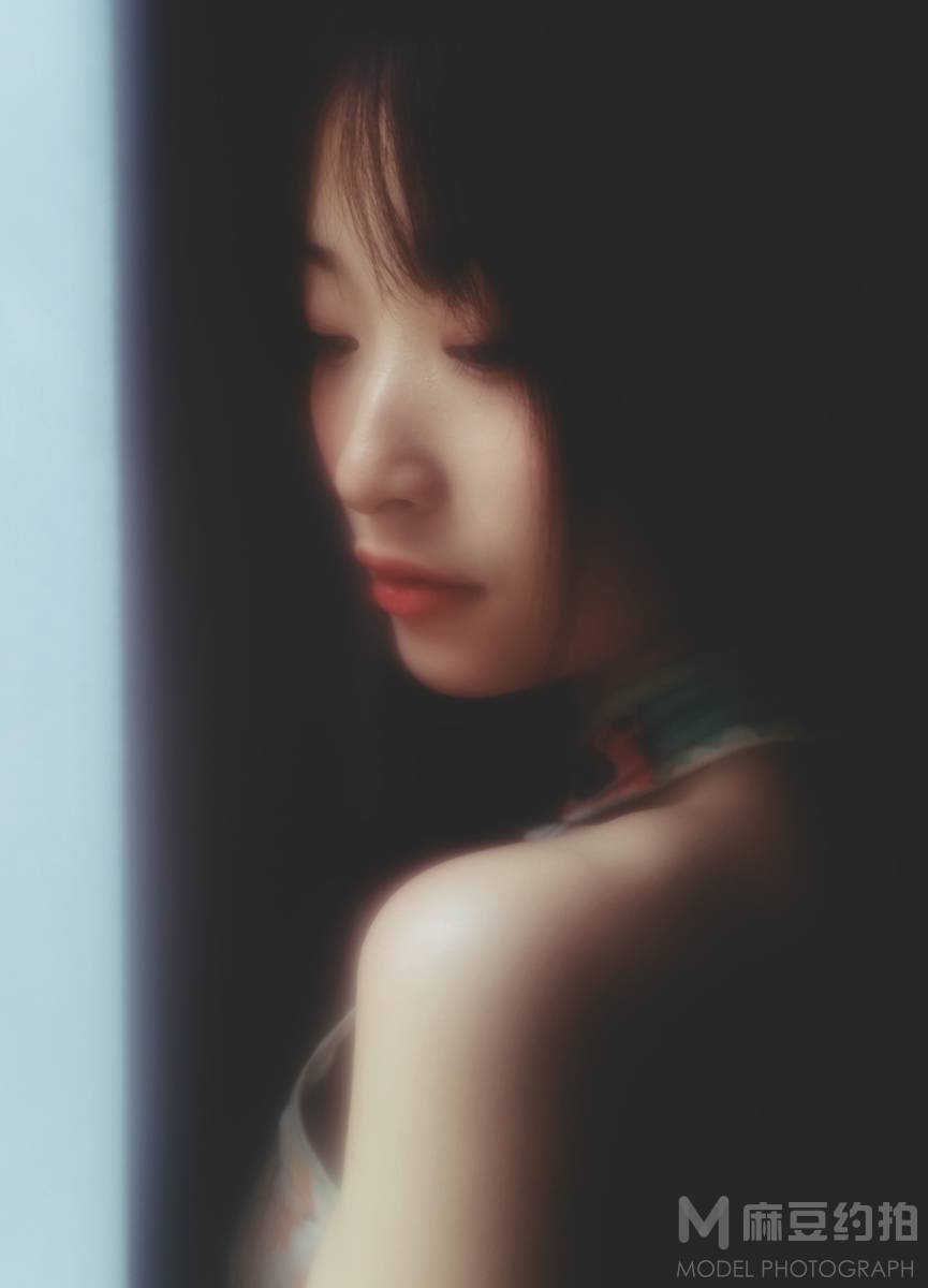 胶片模特
