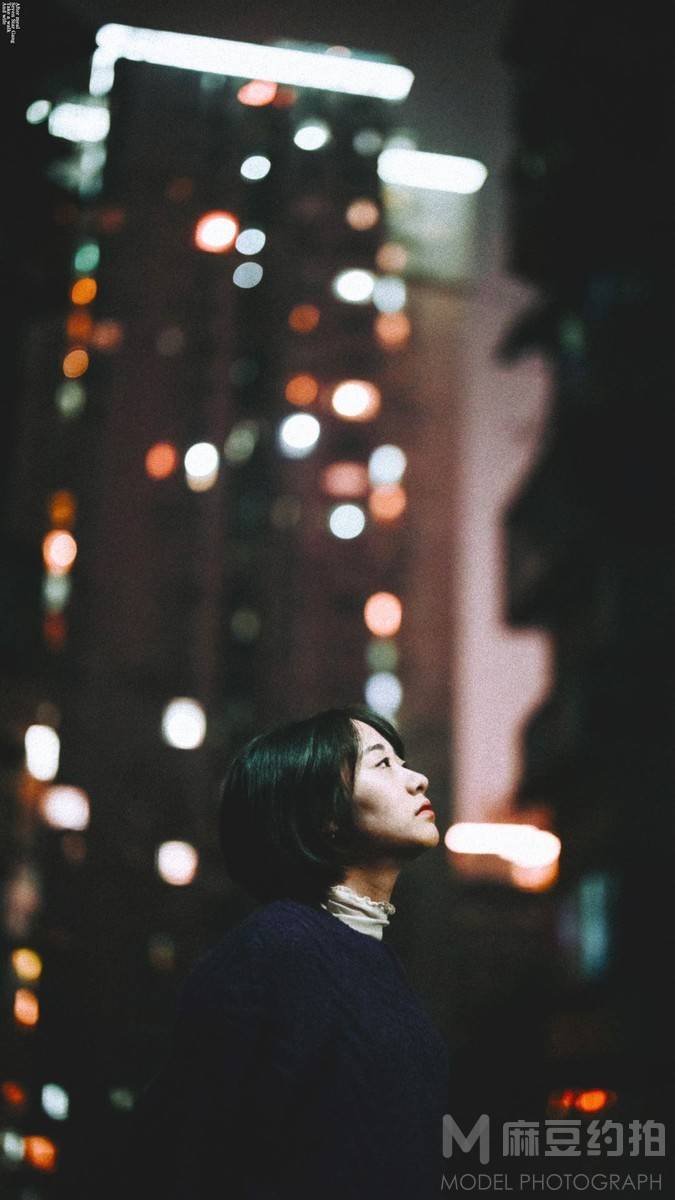 情绪模特