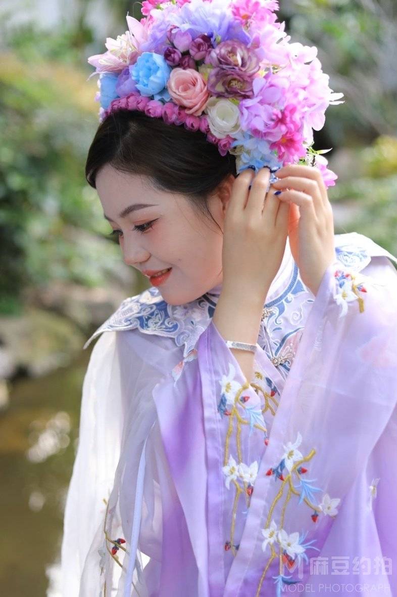 汉服模特