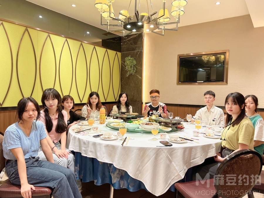 商务模特