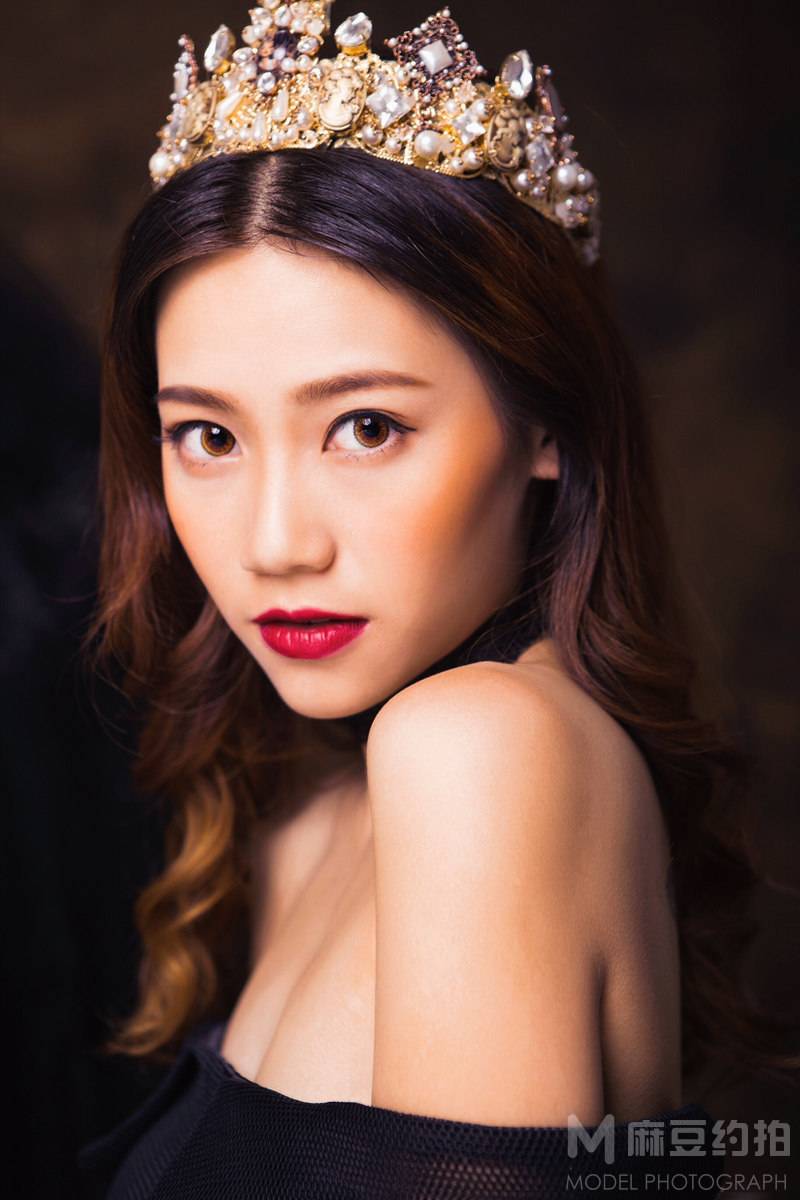 暗黑模特