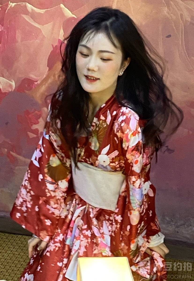 和服模特