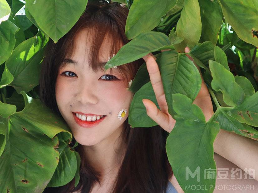 清新模特