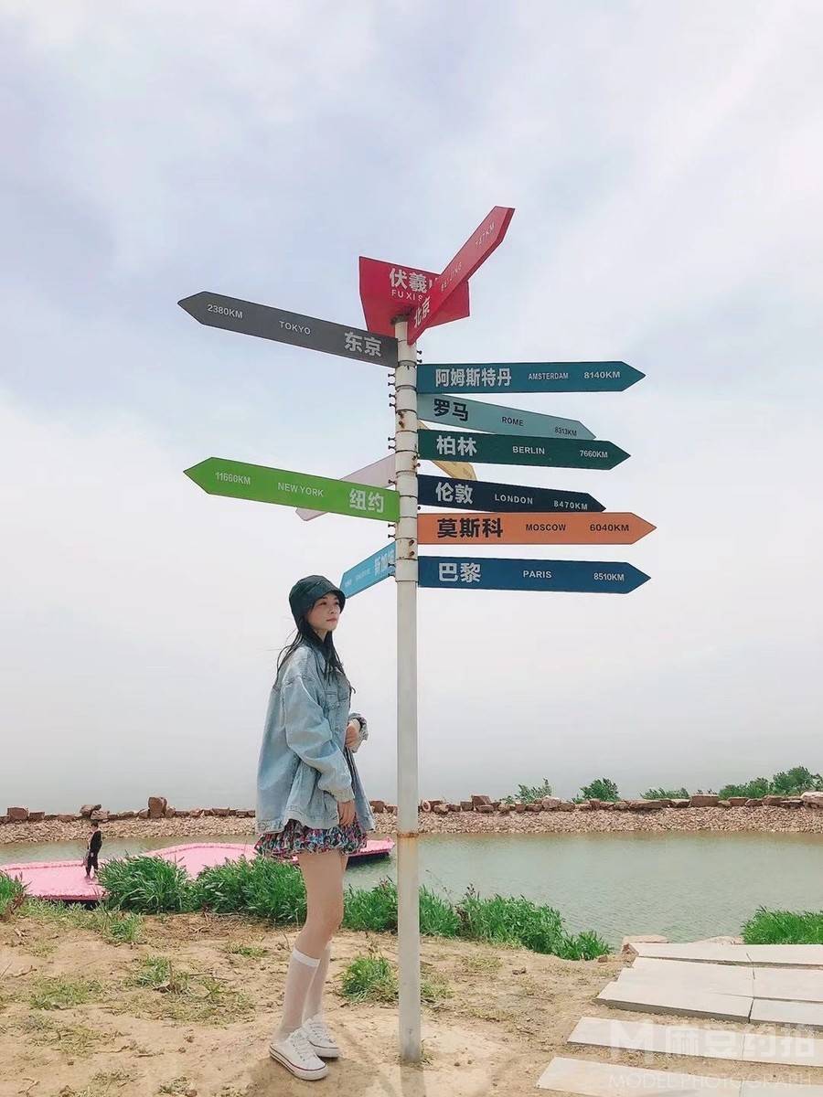 妆容模特