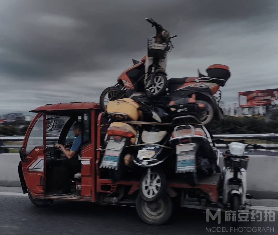 纪实模特