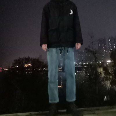 黑白模特