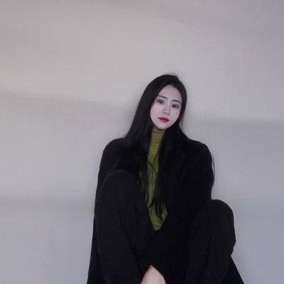 黑白模特