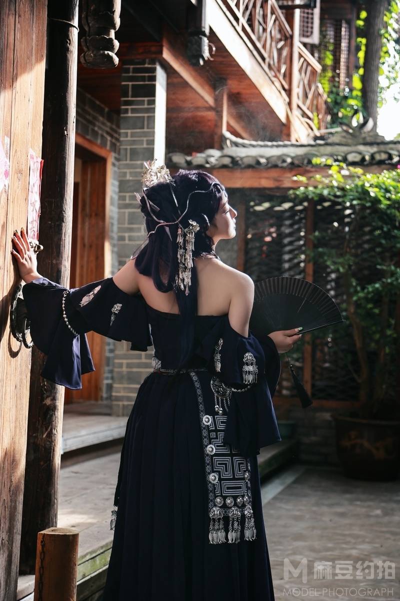 宝丽来模特