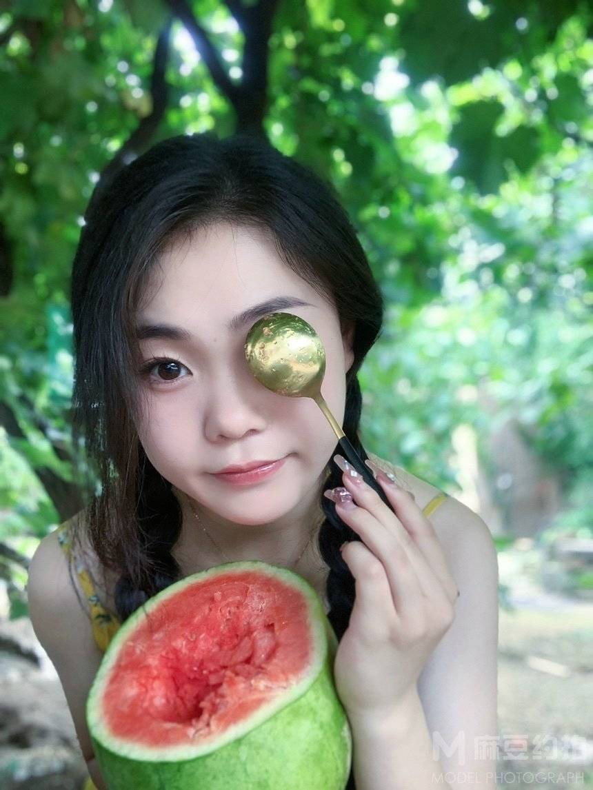 清新模特