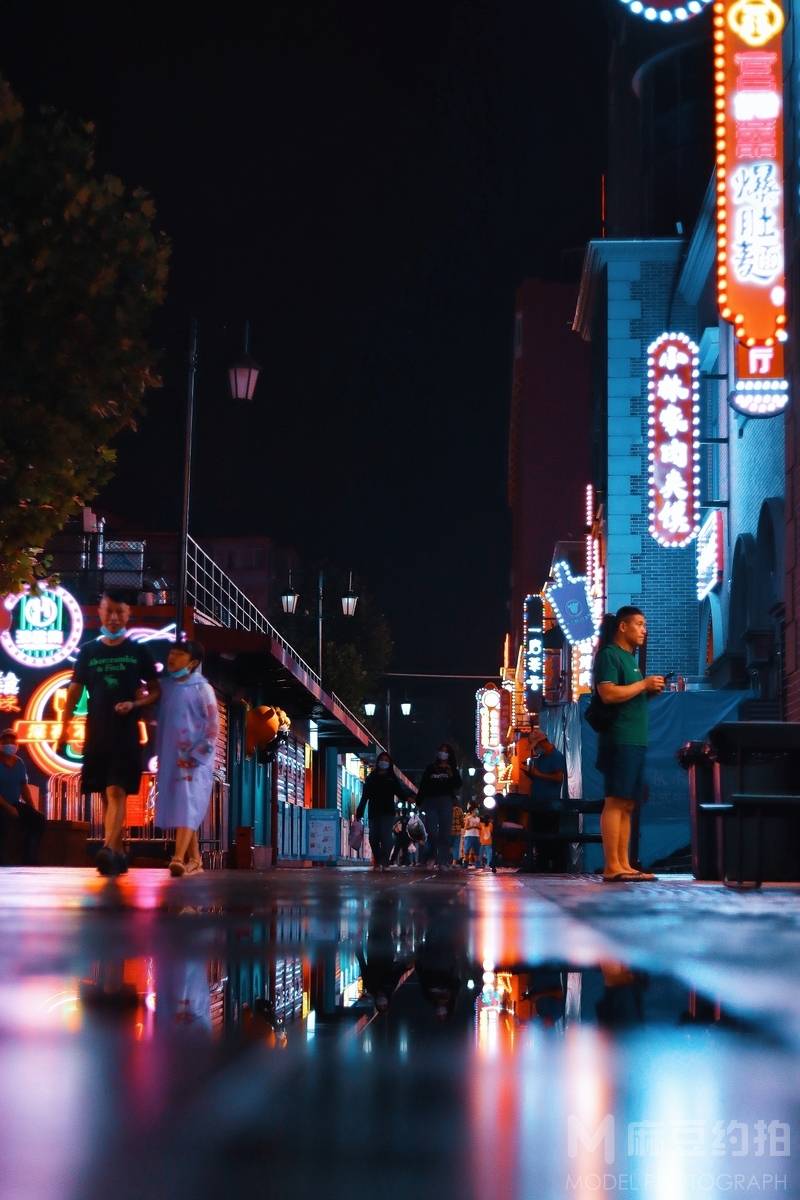 夜景模特