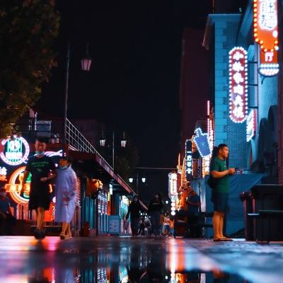 夜景模特
