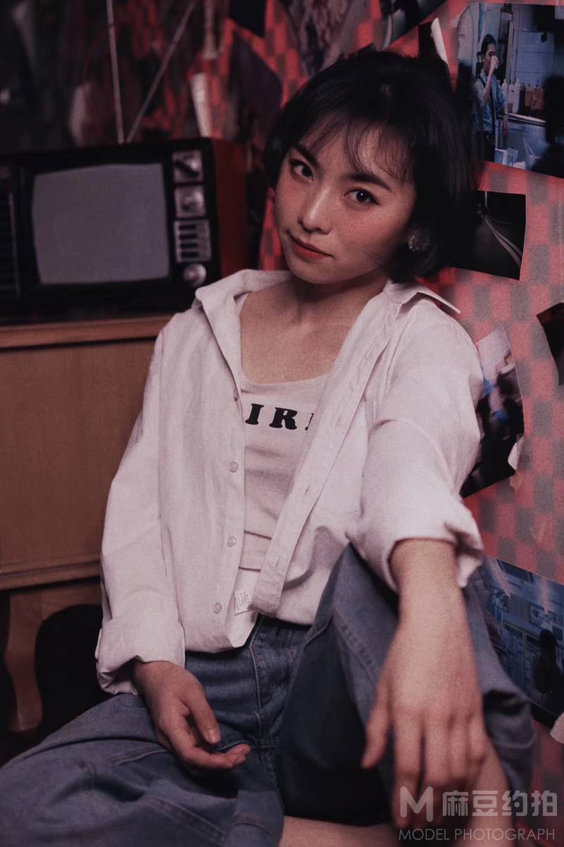 情绪模特