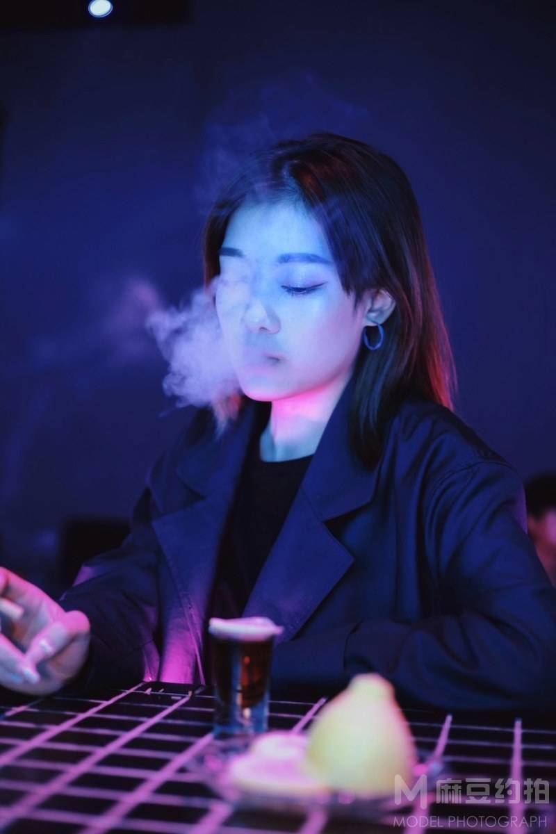 妆容模特