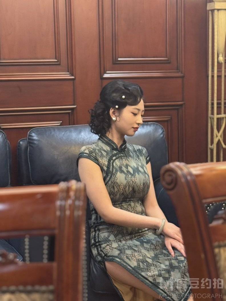 民国模特