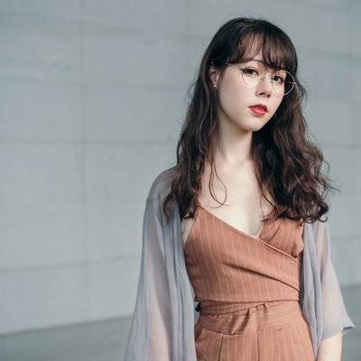 纪实模特