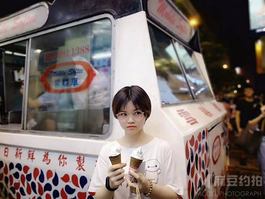 夜景模特