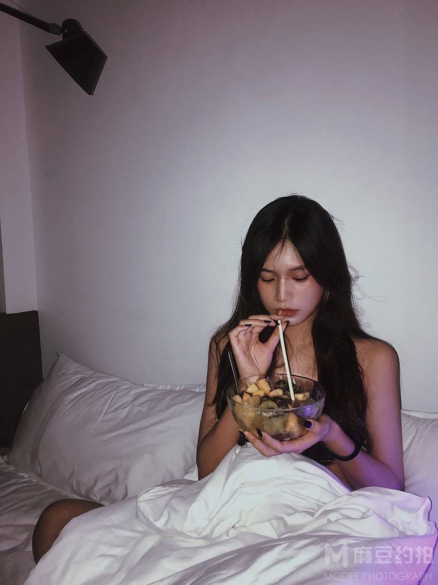 胶片模特