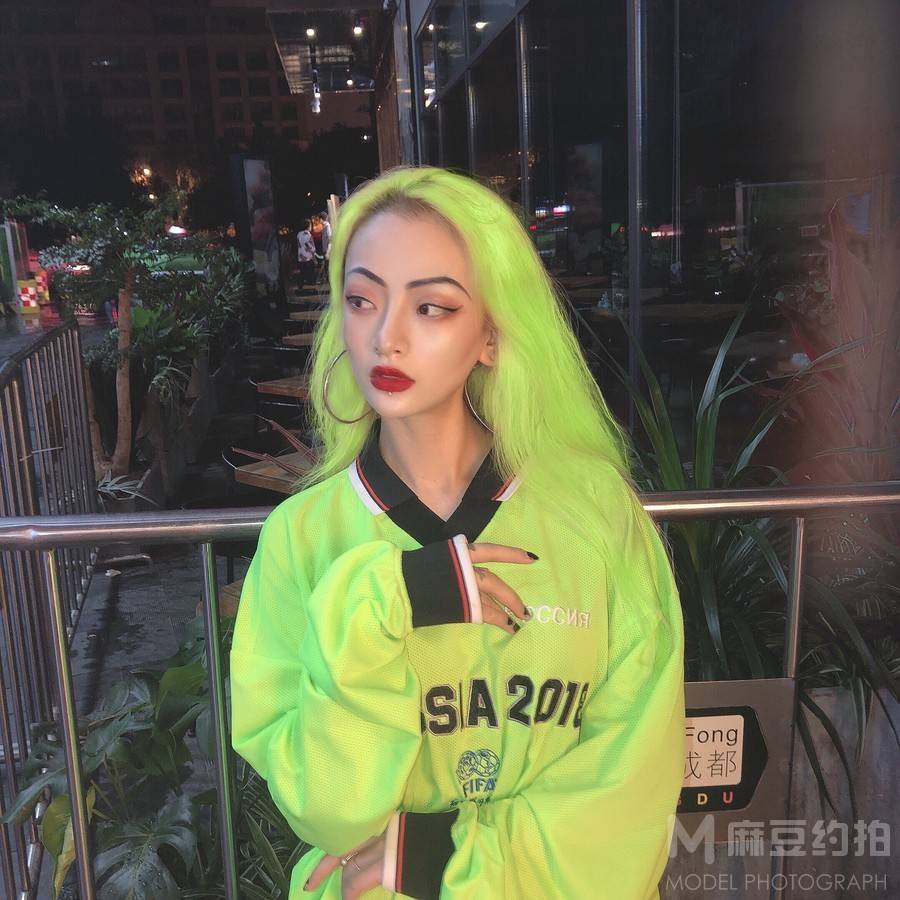 妆容模特