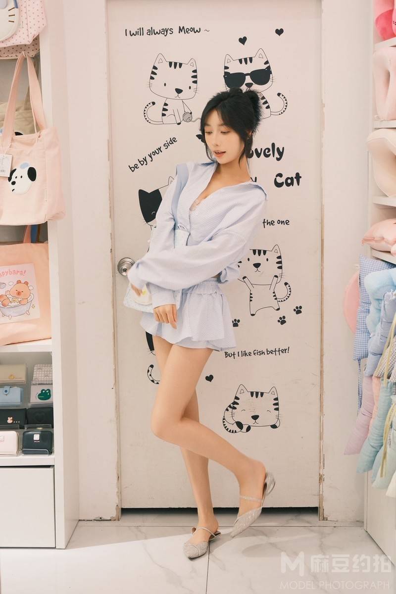 胶片模特