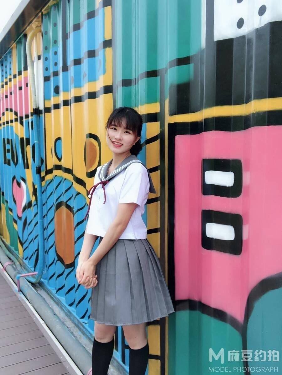校园模特