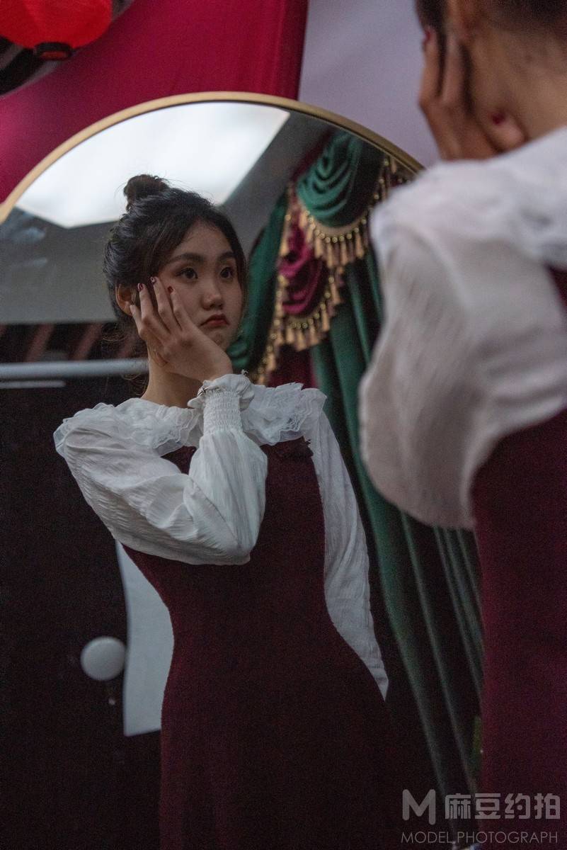 胶片模特