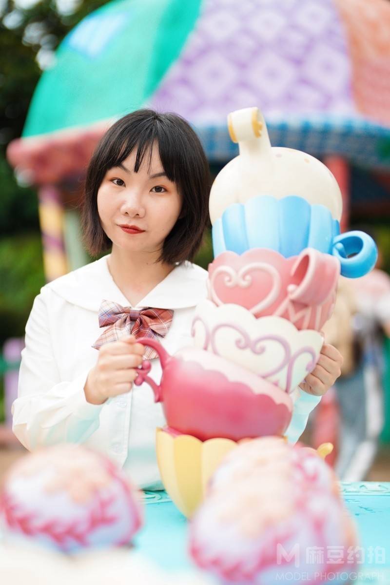 校园模特