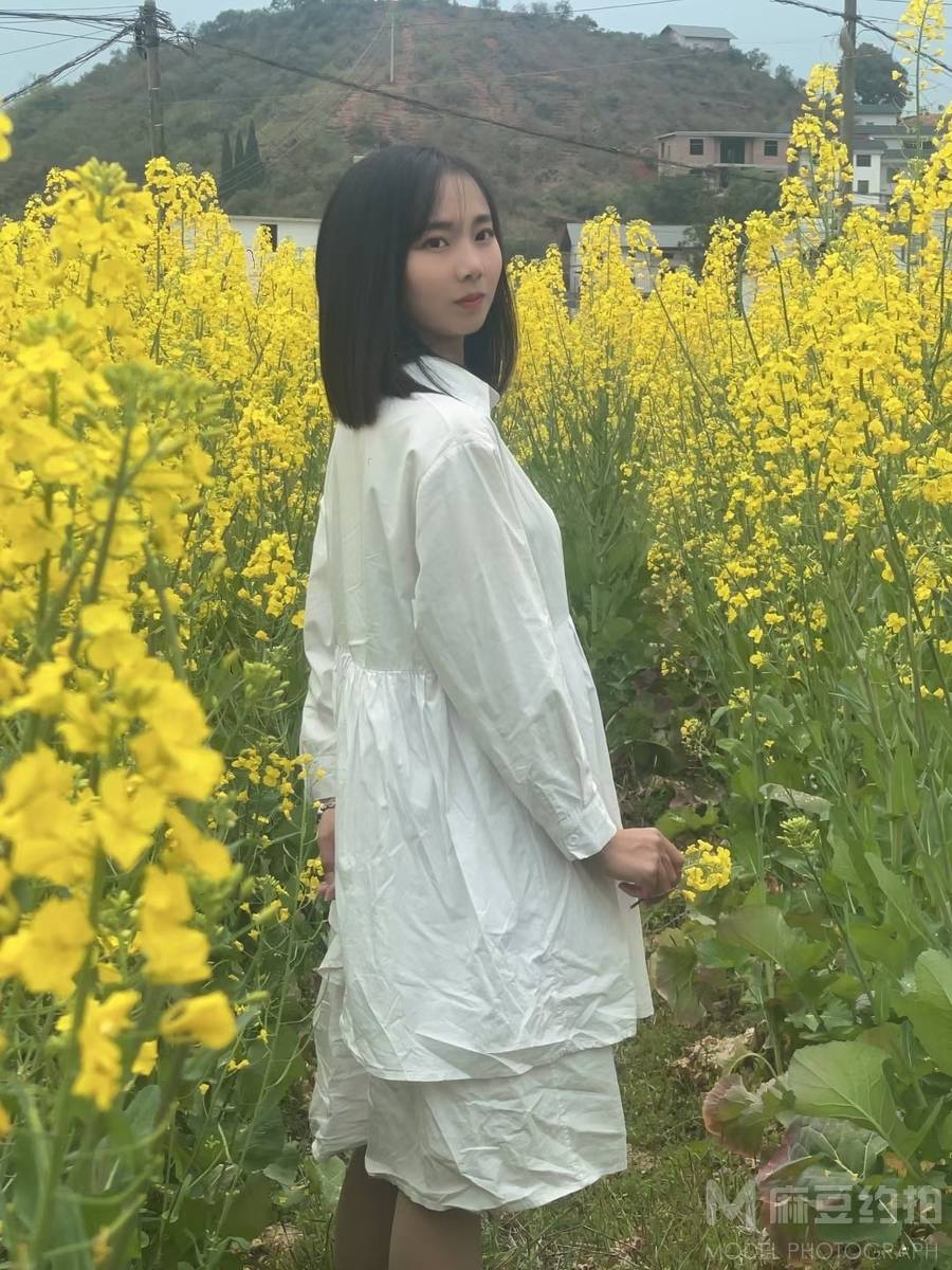 纪实模特