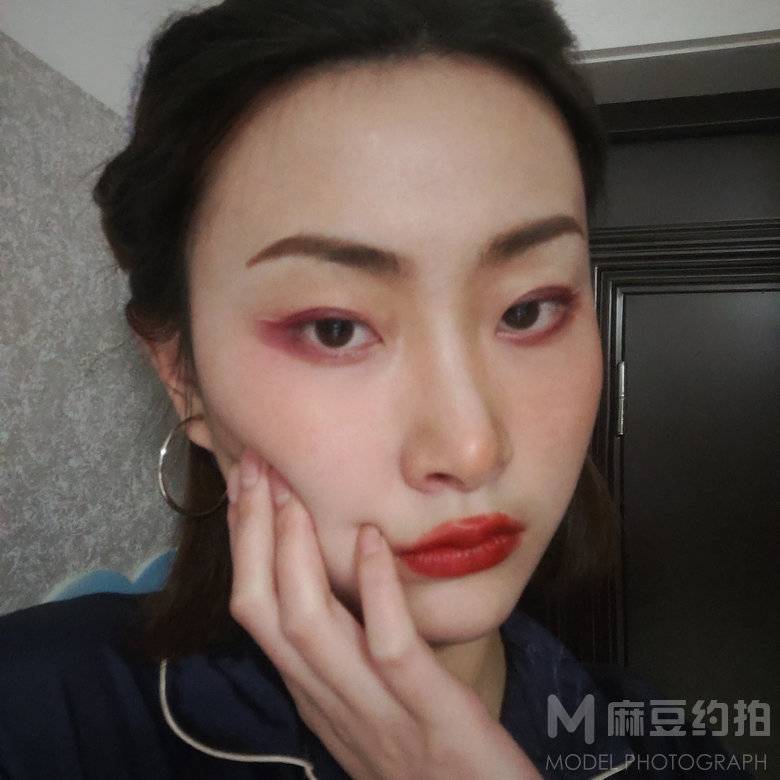 暗黑模特