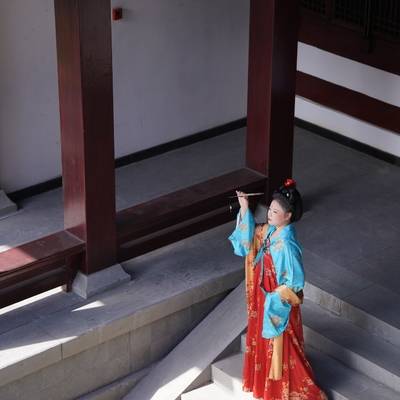 汉服模特