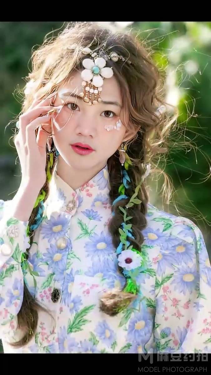 汉服模特