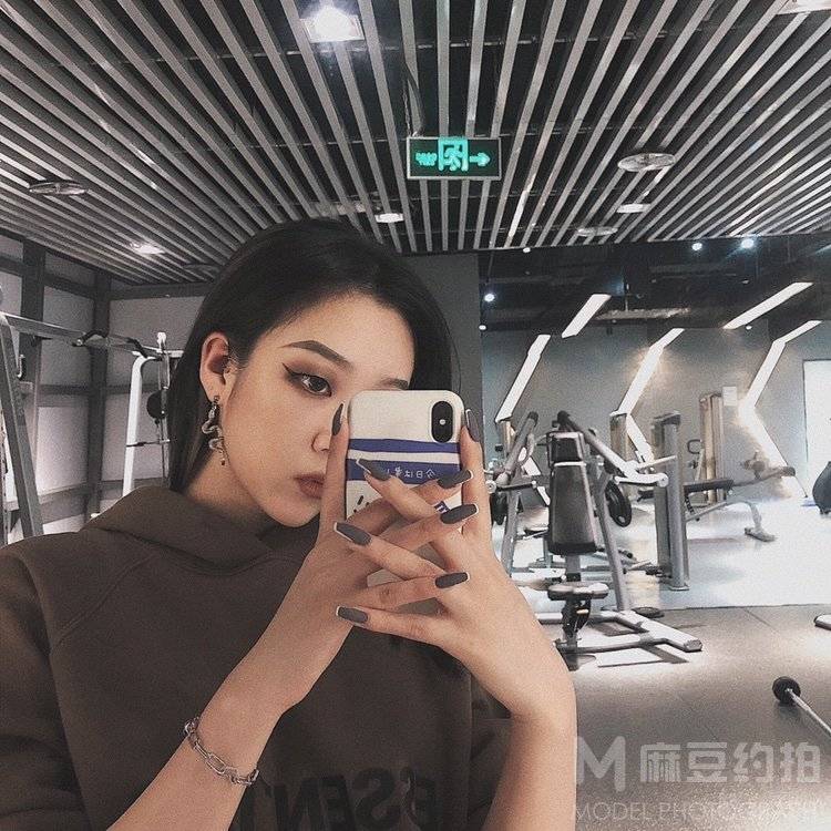 时尚模特