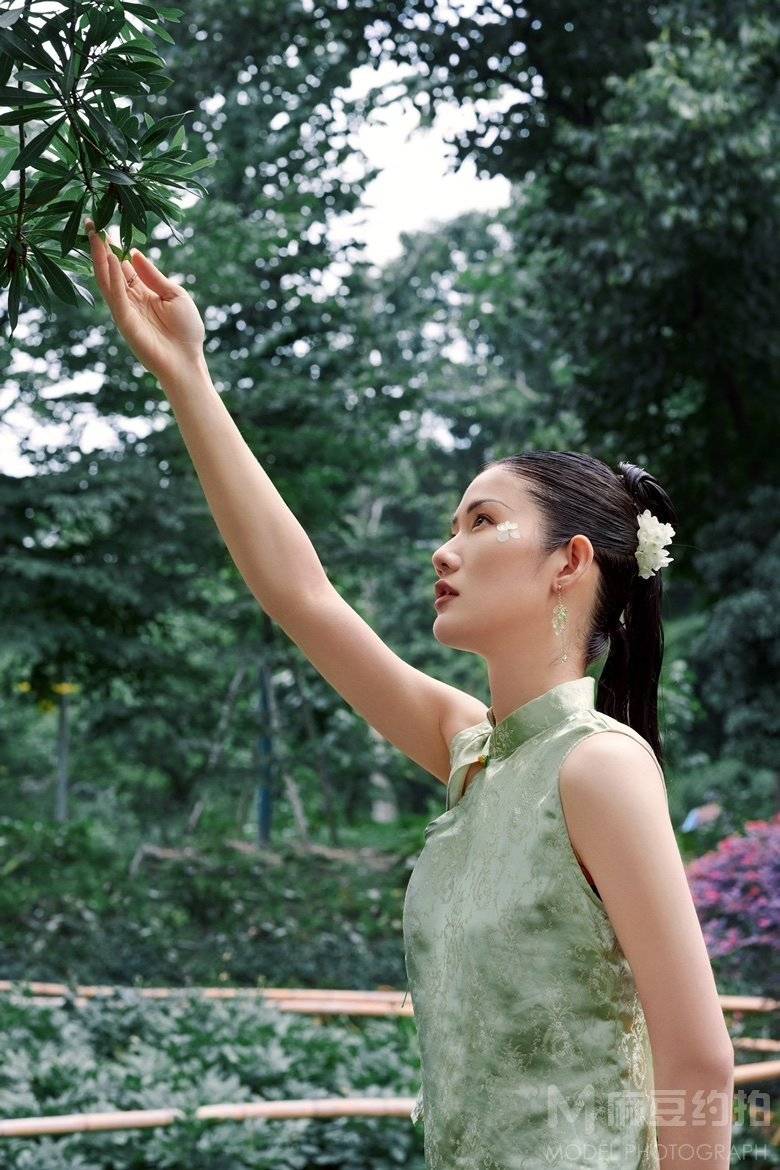 旗袍模特