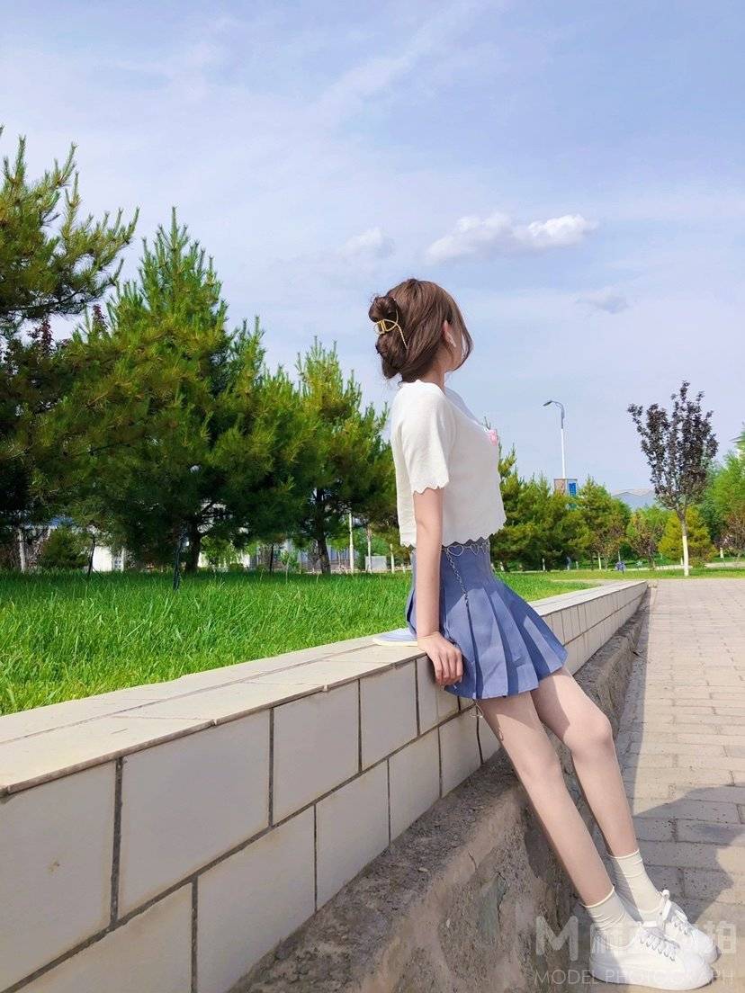 校园模特