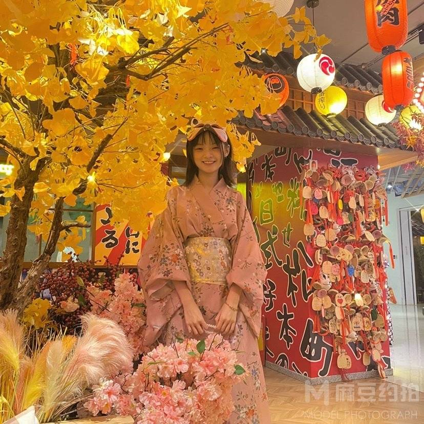 和服模特