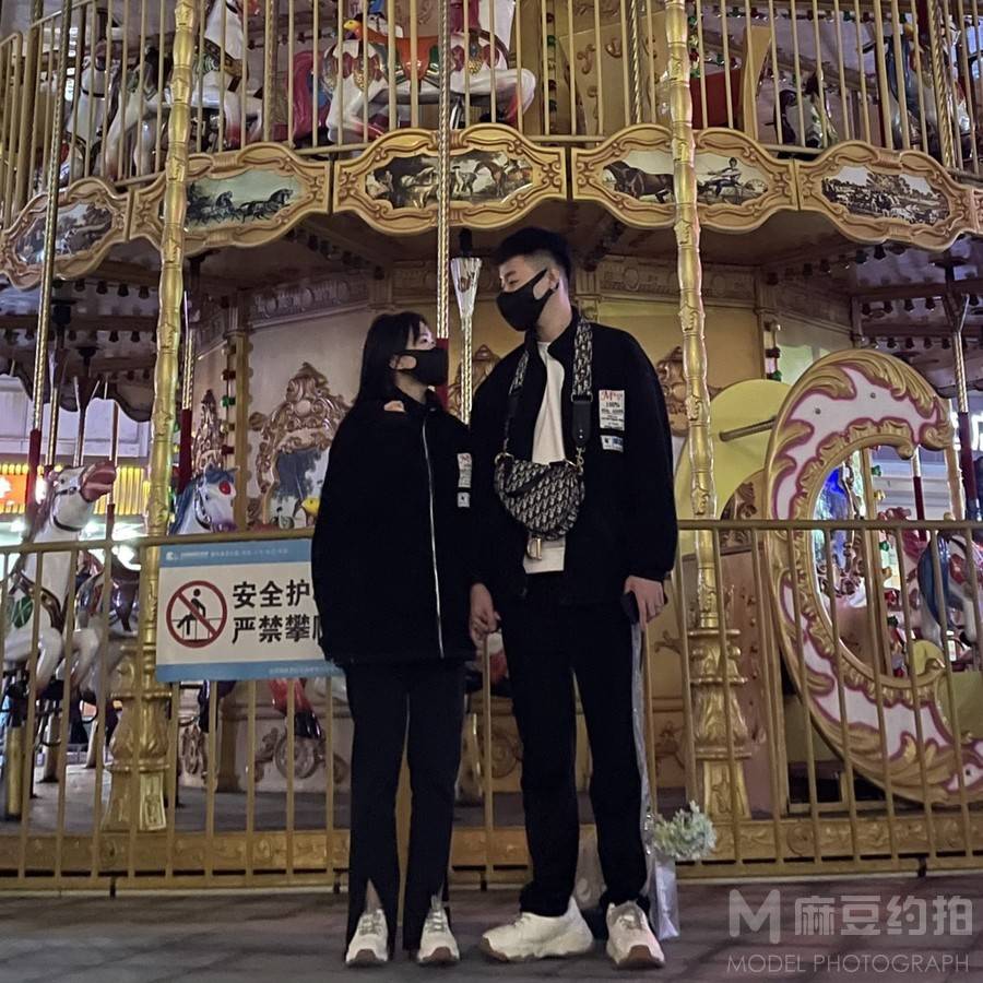 情侣模特