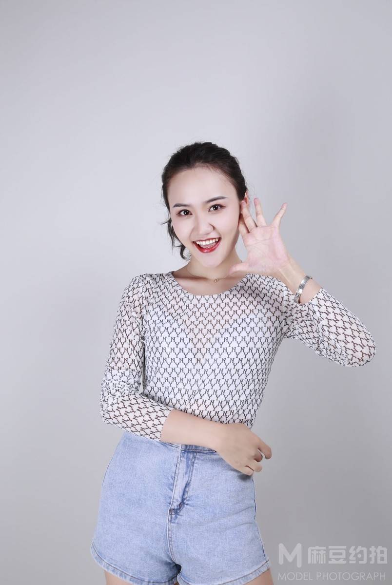 妆容模特